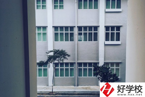 衡陽瀟湘職業(yè)中專怎么樣？有什么專業(yè)？