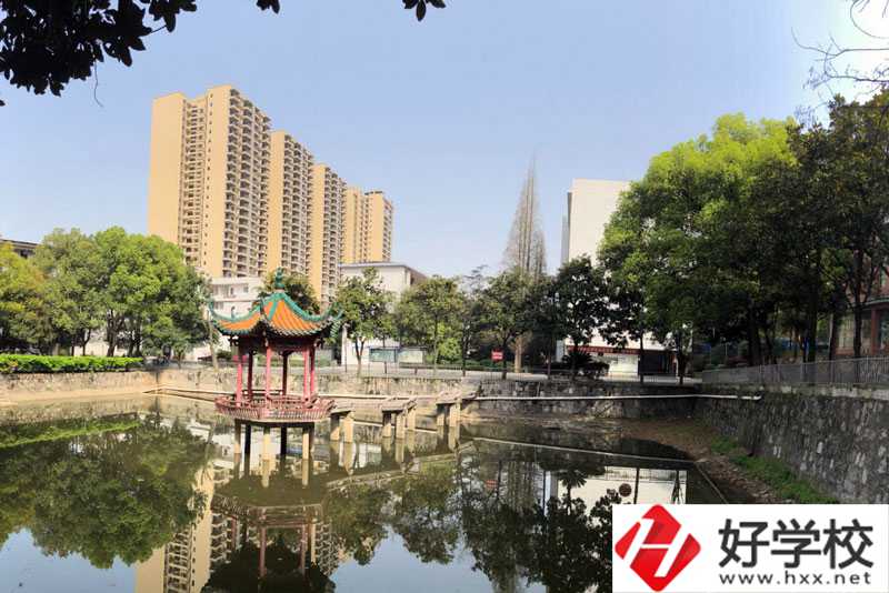 邵陽工業(yè)學(xué)校電子商務(wù)專業(yè)就業(yè)方向是什么？前景如何？