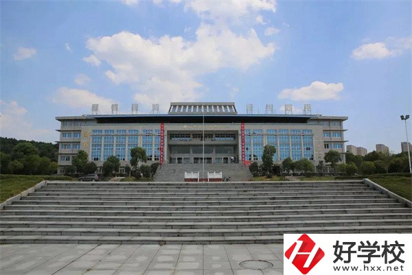 岳陽有沒有五年制大專？有哪些五年制專業(yè)？