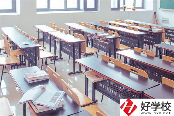 常德石門縣有什么中專學(xué)校？是公辦還是民辦的？