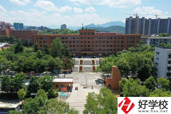 婁底哪些職校設有中職部？有什么招生專業(yè)？