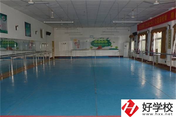 湘潭最好的民辦職高是哪所？職高值得就讀嗎？