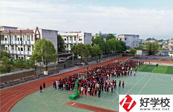 龍山縣第一職業(yè)中學(xué)有哪些重點(diǎn)專業(yè)？容易就業(yè)嗎？