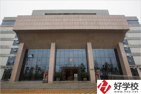 湖南幼兒師范高等?？茖W(xué)校實(shí)訓(xùn)樓