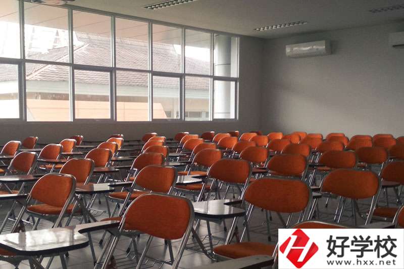 岳陽富岳科技職業(yè)學(xué)校怎么樣？環(huán)境如何？
