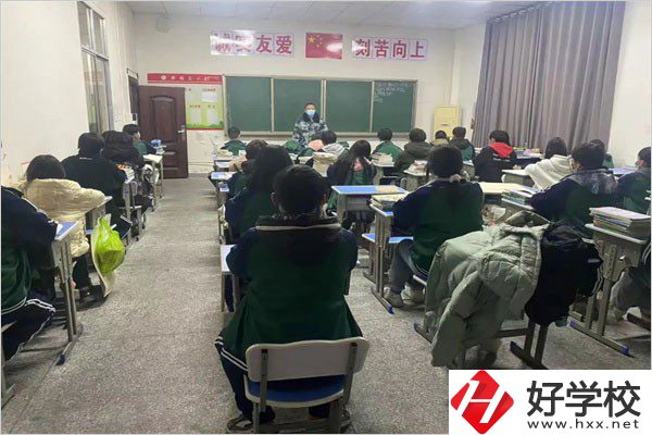 湖南華航鐵路科技技工學校的校園管理如何？
