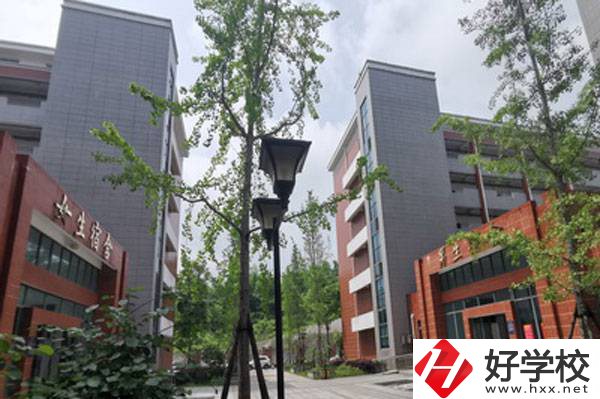 長沙縣職業(yè)中專學(xué)校宿舍