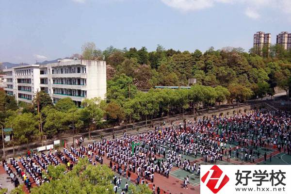 懷化工業(yè)中等專業(yè)學(xué)校值得報(bào)考嗎？從這四點(diǎn)判斷