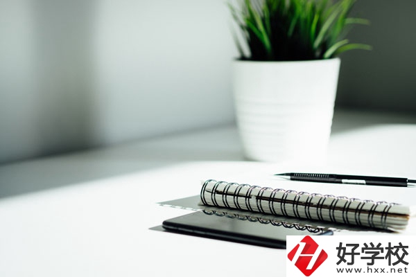 湖南省道縣師范學校好不好？什么專業(yè)女生最多？