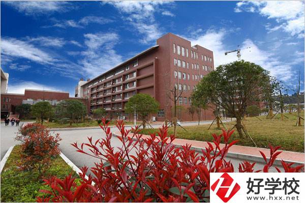 張家界有五年制大專學(xué)校的招生信息嗎？是什么學(xué)校？