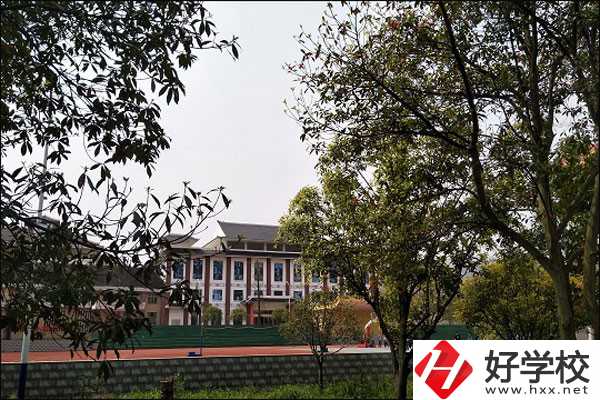 邵陽(yáng)電商中專有哪些？管理如何？