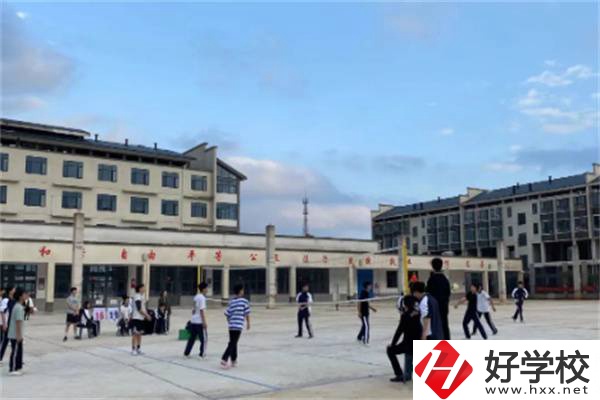 新化縣湘印中等職業(yè)學校地址在哪？招什么樣的學生？