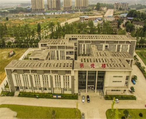 南充職業(yè)技術(shù)學(xué)校在什么地方呢？