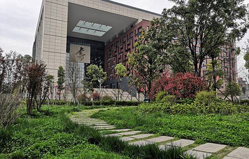 運城龍翔工業(yè)技術學校