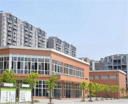 眉山衛(wèi)生職業(yè)學(xué)校怎么樣、好不好？