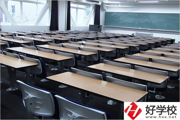 懷化有哪些公辦中專？可以學(xué)什么特色專業(yè)？