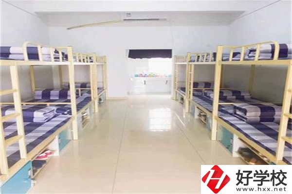 長沙經(jīng)貿職業(yè)中專有哪些招生專業(yè)？有哪些辦學優(yōu)勢？