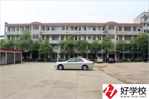 永州市第二技工學(xué)校有哪些優(yōu)惠政策？?jī)?yōu)勢(shì)如何？