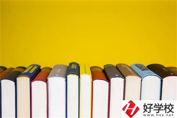 在湖南“晚熟”的孩子該何去何從？該怎么擇校？