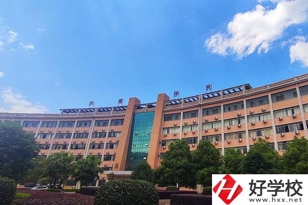 衡陽(yáng)理工學(xué)校有什么熱門(mén)專(zhuān)業(yè)？
