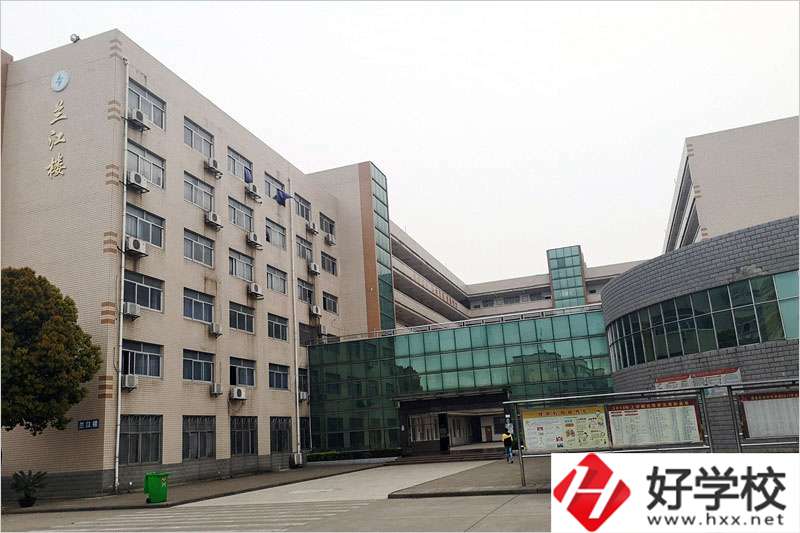 澧縣職業(yè)中專學(xué)校怎么樣？值得去讀嗎？