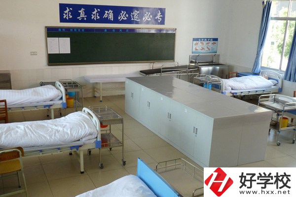 長沙有哪些中職學?？梢詫W護理專業(yè)？