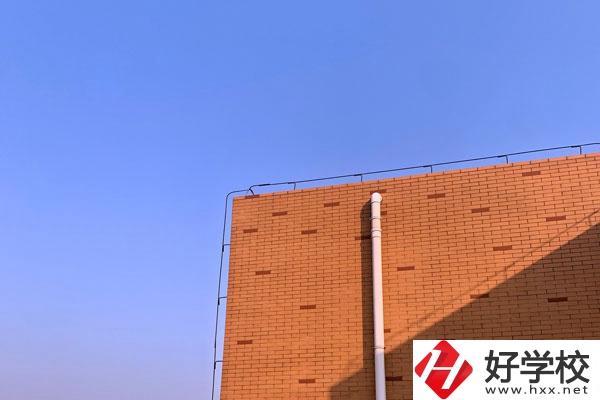 永州市高級(jí)技工學(xué)校招生專(zhuān)業(yè)有哪些？