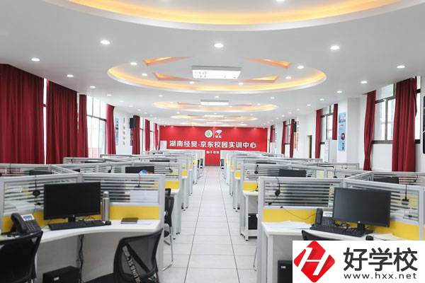湘潭的公辦中職推薦就業(yè)嗎？哪些學(xué)校的就業(yè)率比較高？