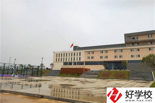 婁底環(huán)宇中等職業(yè)技術(shù)學(xué)校辦學(xué)如何？什么專業(yè)能升學(xué)？