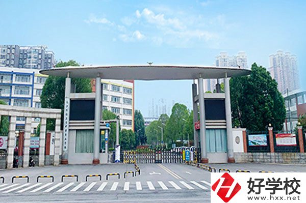 長沙博雅衛(wèi)生中專學(xué)校開設(shè)哪些專業(yè)，招生要求是什么？