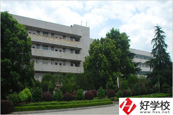 郴州第一職中是中專還是技校？師資力量怎么樣？