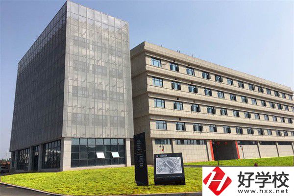 株洲有哪些技校？辦學(xué)條件怎么樣？