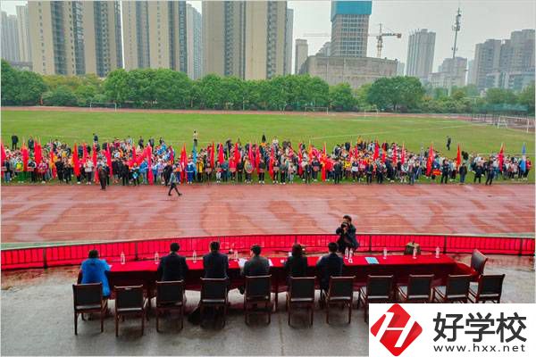 常德桃源縣機電成人中專是公辦還是民辦？就業(yè)率高嗎？