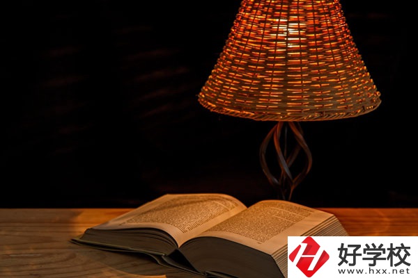 湘南船山技工學(xué)校好不好？環(huán)境怎么樣？