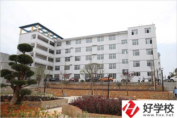 靖州縣職業(yè)中等職業(yè)學(xué)校汽車維修專業(yè)值得去學(xué)嗎？
