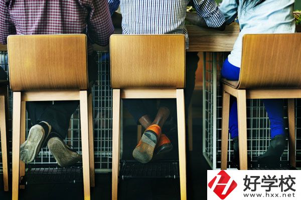 耒陽(yáng)中等職業(yè)技術(shù)學(xué)校辦學(xué)條件怎么樣，值得選擇嗎？