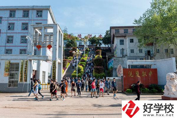 懷化有多少所中專？錄取條件是什么？