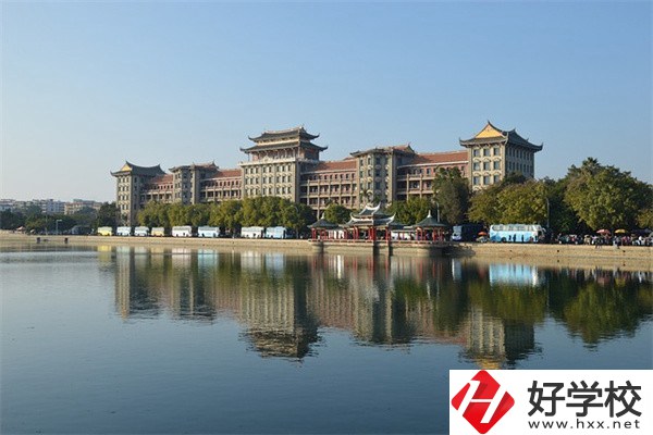 不中考可以上益陽(yáng)的重點(diǎn)中專嗎？有哪些學(xué)校？