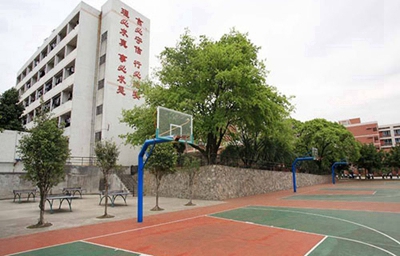 宕昌衛(wèi)生學(xué)校2025年學(xué)費多少？貴嗎？